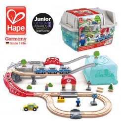 Hape - Дрвена играчка градски воз 